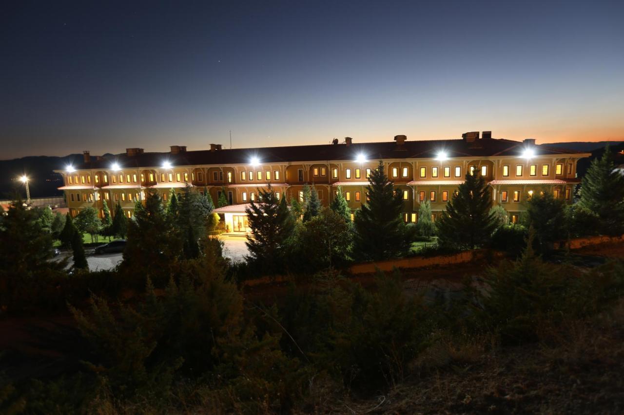 Ermenek Selcuklu Otel Εξωτερικό φωτογραφία